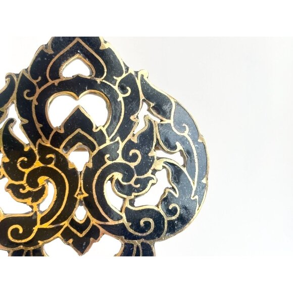Siam Made Cloissone Gold Toned Black Enamel Ornate Vintage Cutout Brooch Pin - Picture 5 of 10